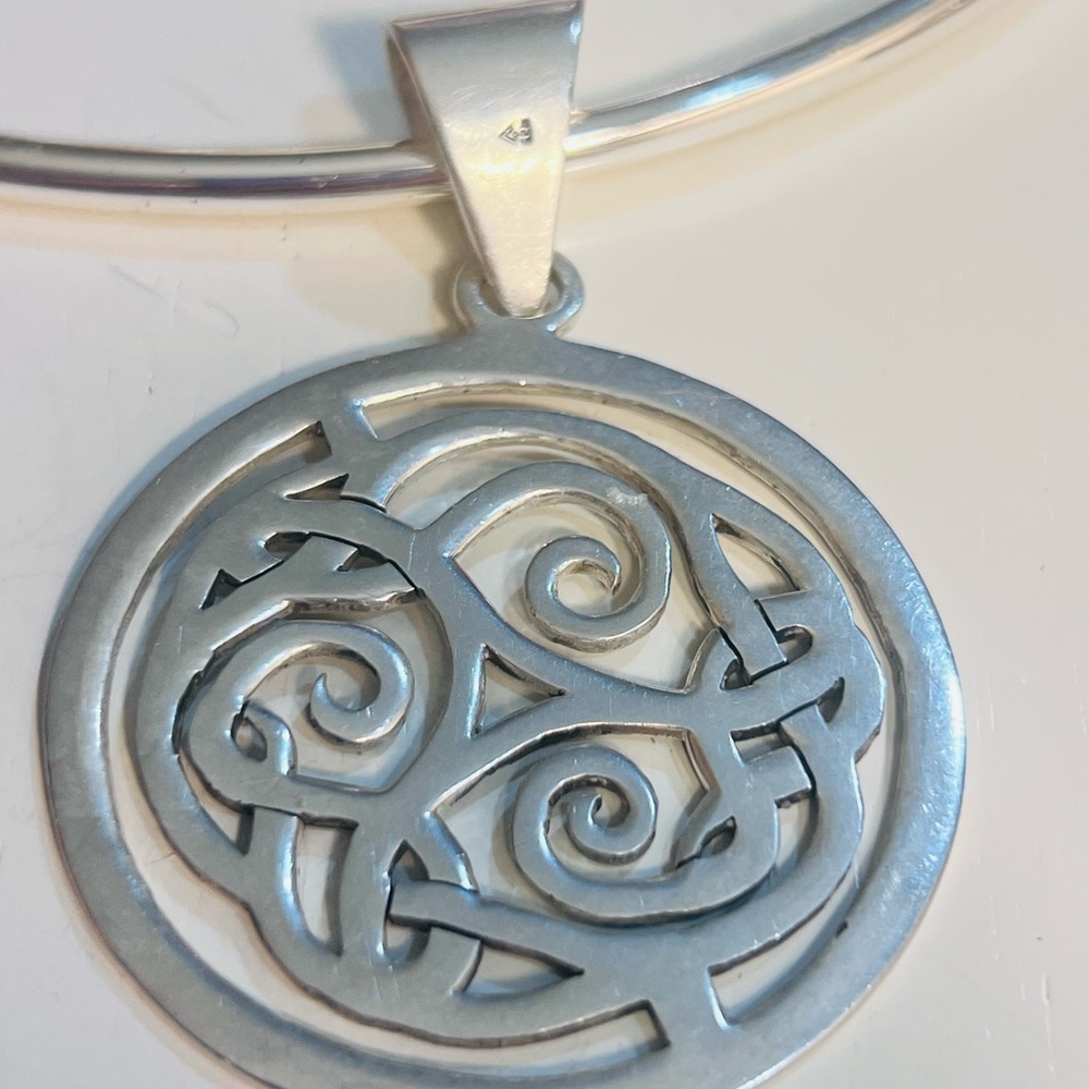 Silpada Sterling Celtic pendant